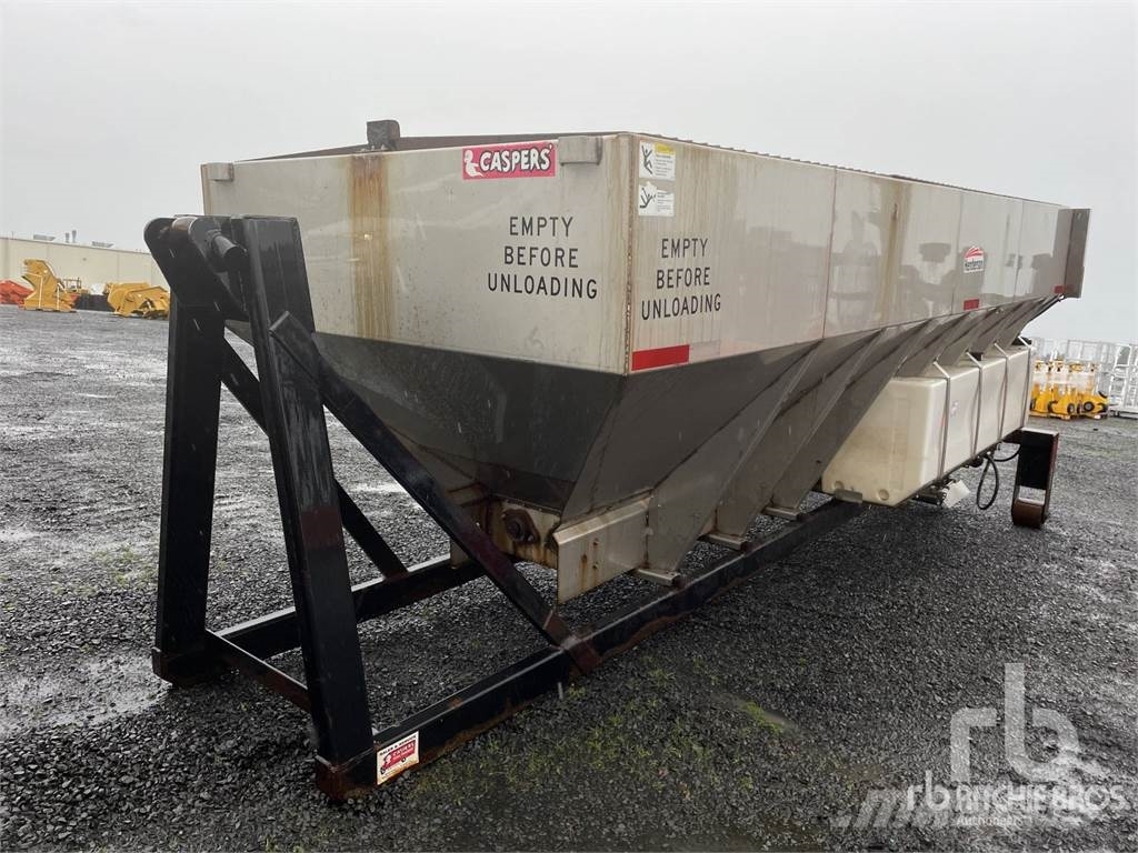 Buy used HENDERSON Hydraulic 15 cyd Fits Truck T sand and salt