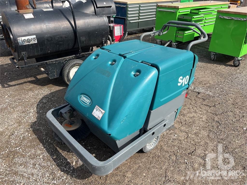 Tennant S10, 2016, Bolton, ON, Ontario, Canada Used sweepers Mascus