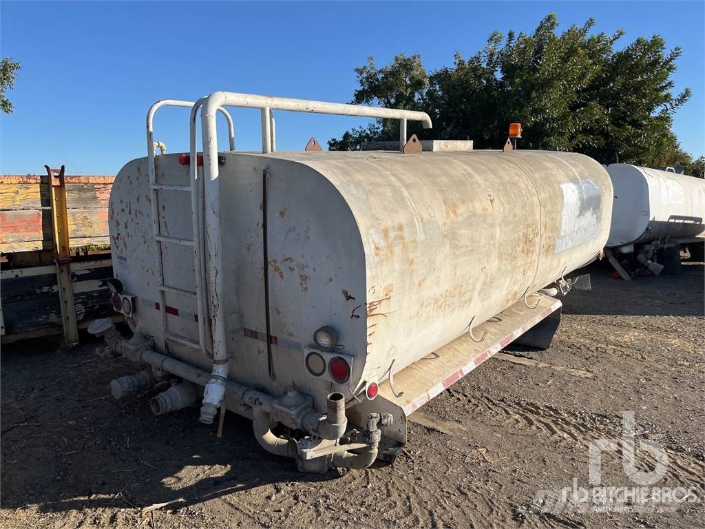Auktionen gebrauchter Water Tank Body Kabinen Mascus Österreich