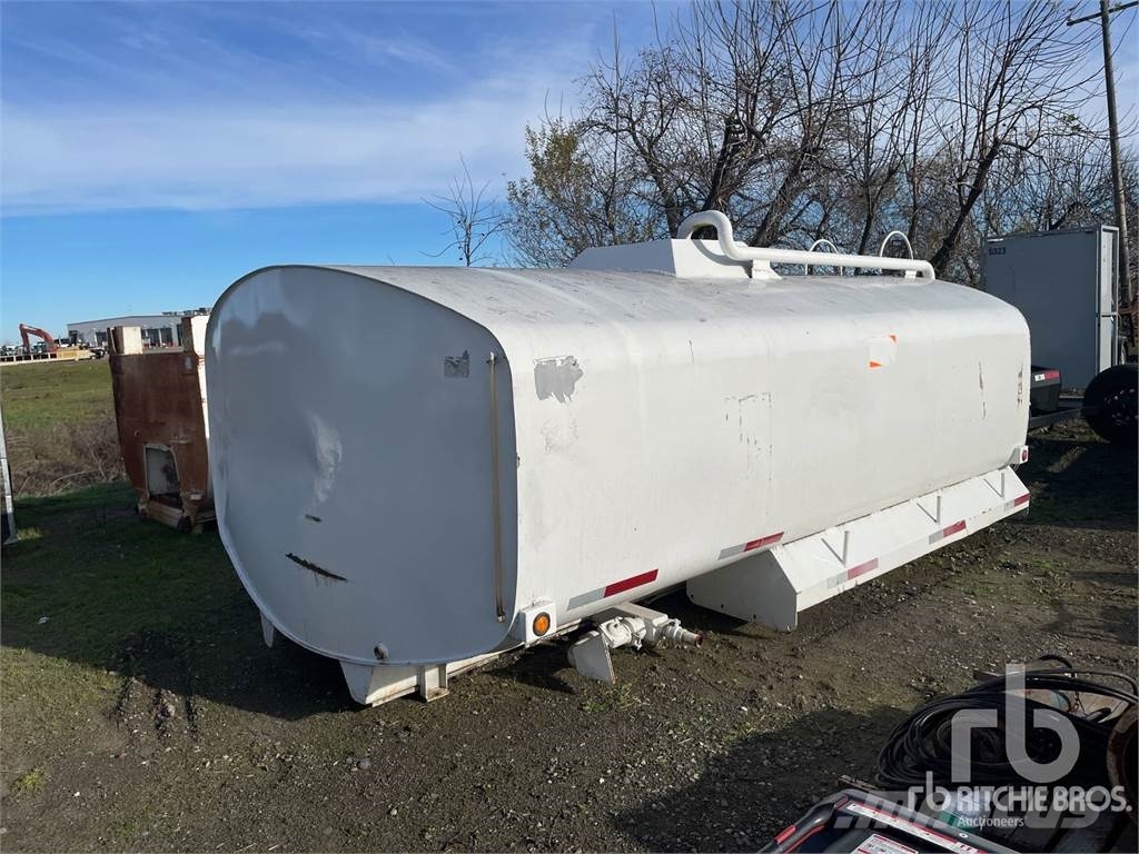 Purchase used Water Tank Body other components via auction Mascus