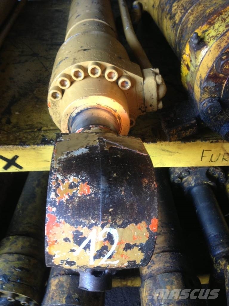 Silownik Fiat Hit L 1700 C 155 T 85 S 90 80 U 123 Polsko Pouzite Hydraulika Mascus Cesko