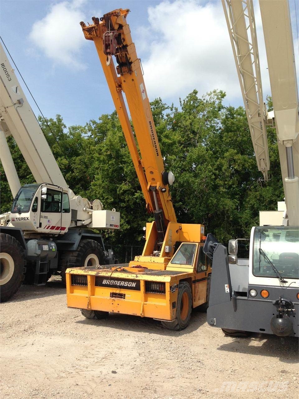 Broderson IC200 for sale Baton Rouge, Louisiana , Year 2010 Used