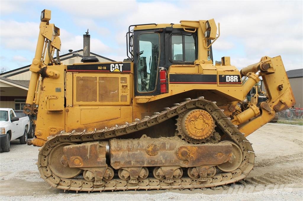 Caterpillar D8R II for sale Pleasureville, Kentucky Price US 127,500, Year 2001 Used