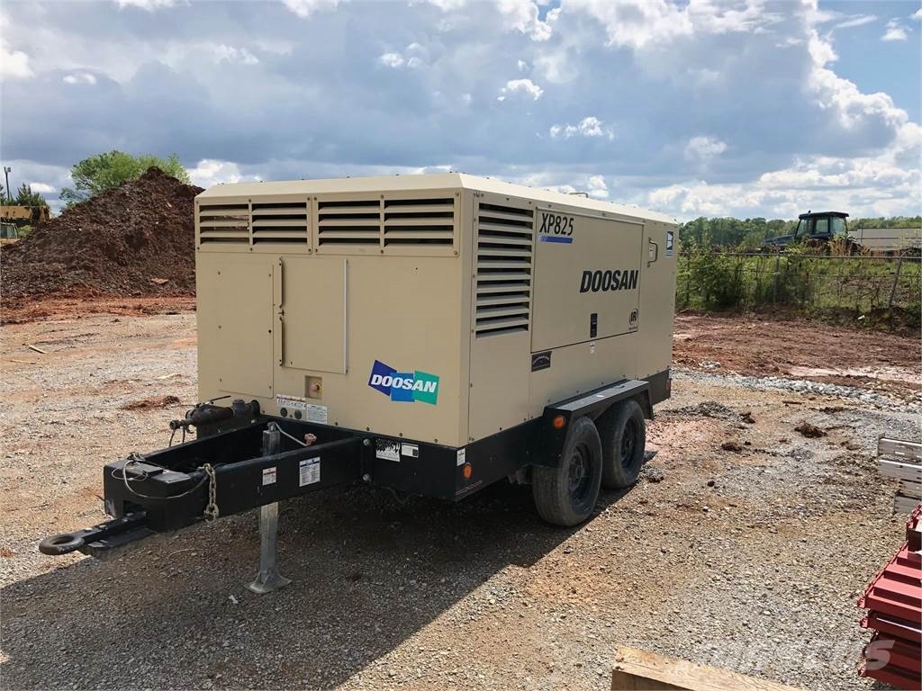 Ingersoll Rand 825 CFM, 2016, Compressors ...