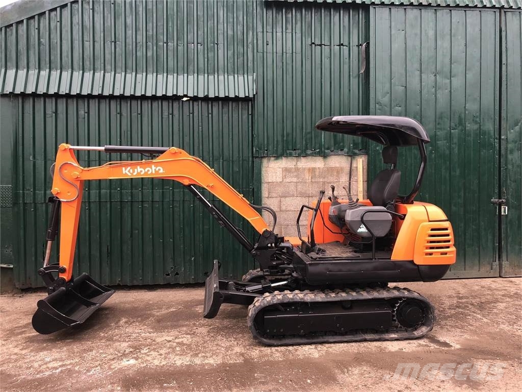Used Kubota K028 mini excavators