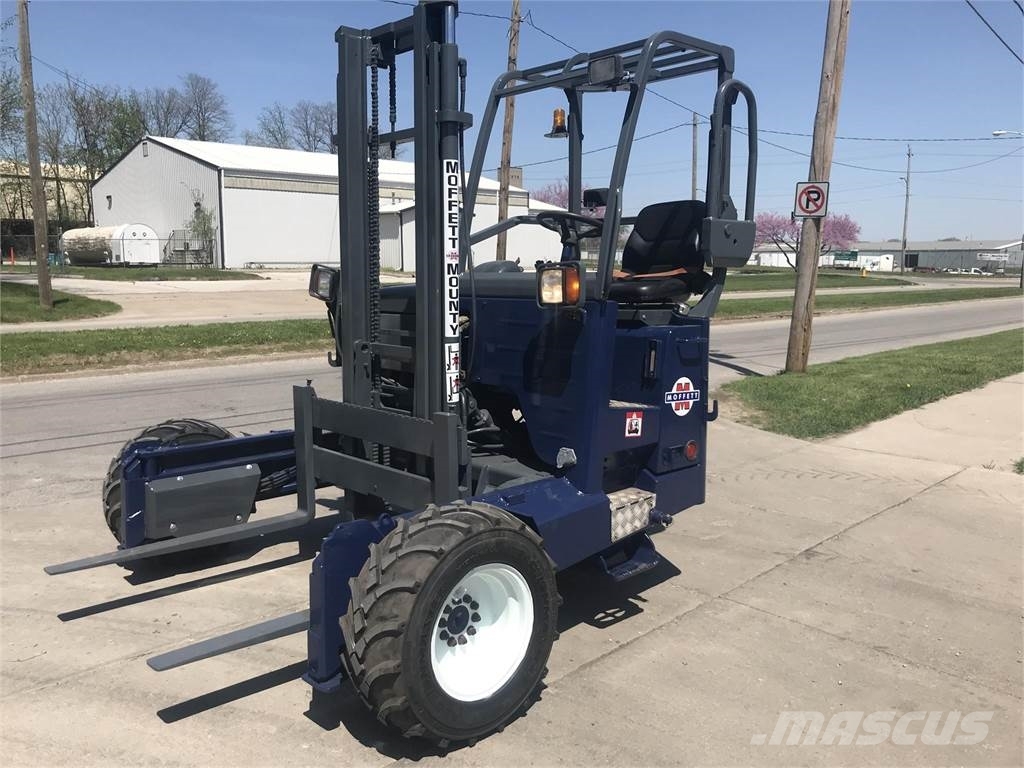 Moffett m45 for sale Des Moines, Iowa Price 28,500, Year 2009
