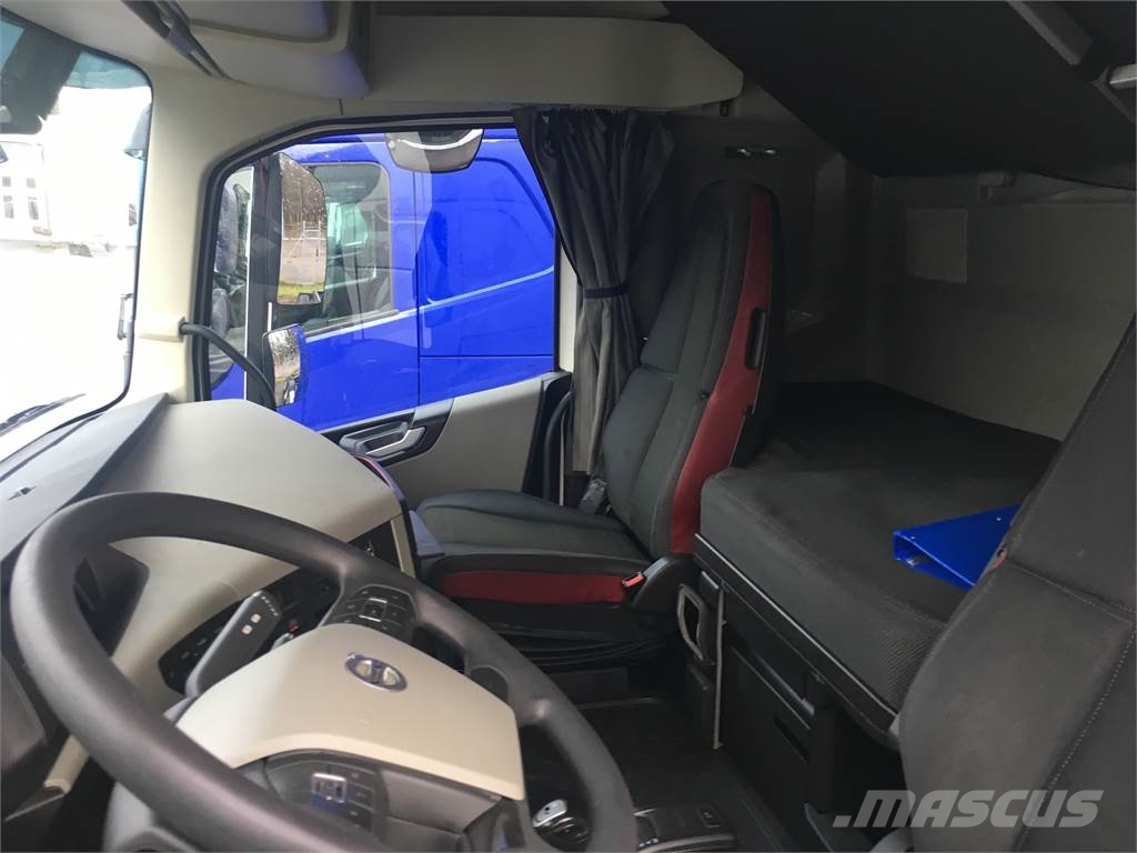Volvo fh13 салон