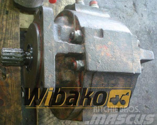 O&K Hydraulic pump O&K P285125C5B26A